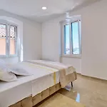 Regina * Mali Lošinj
