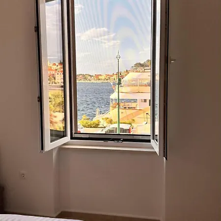 아파트 Regina 말리로시니